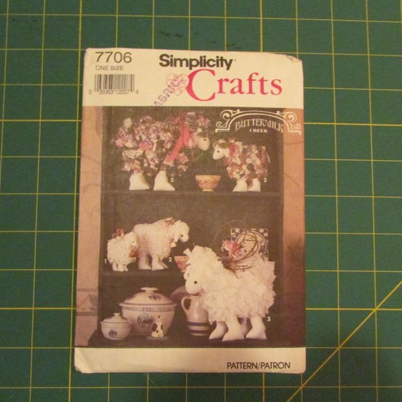 Bundle 2/5$, 5/10$, 10/15$ SEWING PATTERN NEW - Picture 1 of 2